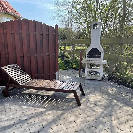 Haus Am Dorfteich A E-laden Moeglich