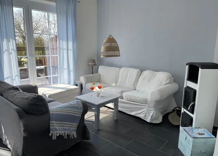 Haus Am Dorfteich A E-laden Moeglich Vakantiehuis Fehmarn